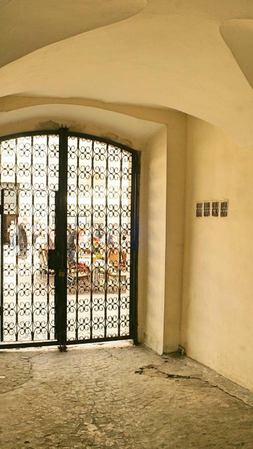 Old Town Heart Apartment Varşovia Exterior foto